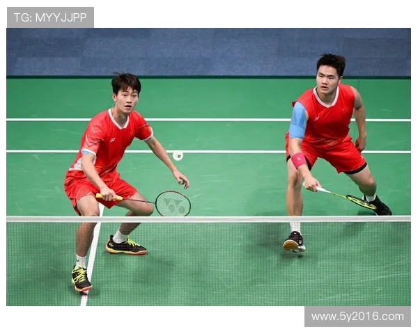 奥运冠军亮剑禁毒：梁伟铿王昶传递生命正能量